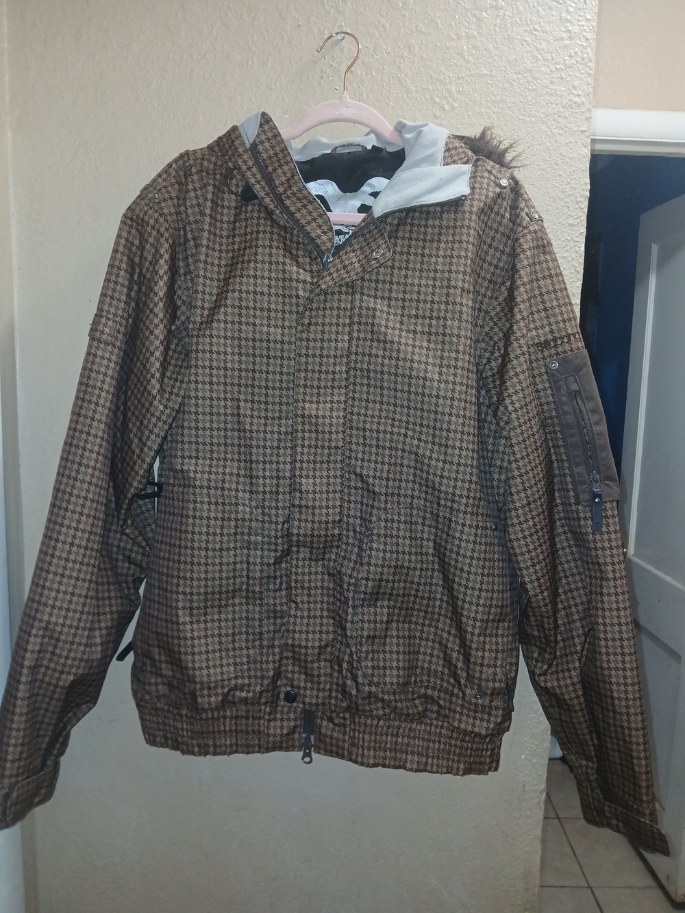 Billabong Brown Houndstooth Bomber Jacket
